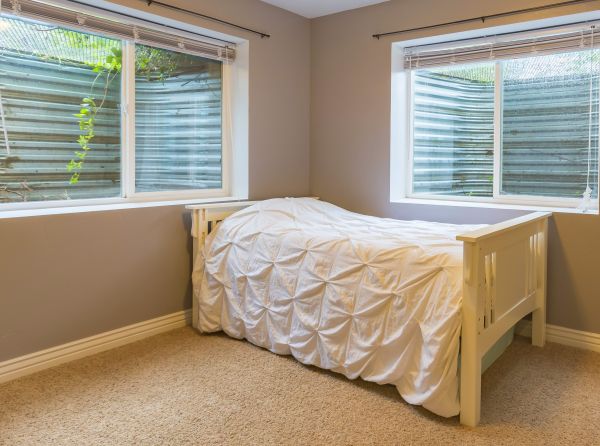 Basement Window Repair in Hamilton