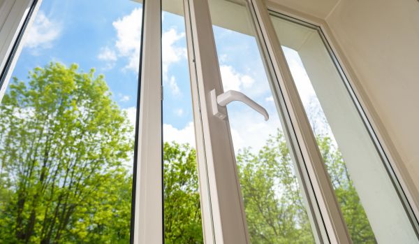 Window Glass Replacement in Hamilton