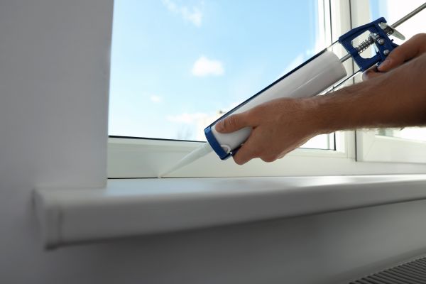 Cost of Window Leak Repair Service in Hamilton