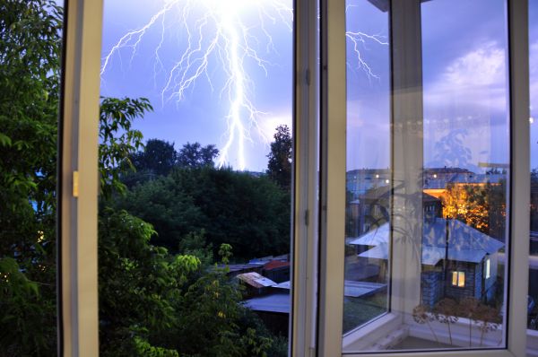Storm Windows Repair in Hamilton